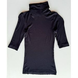 JUICY COUTURE Size Small Ribbed Turtleneck Top Short Sleeve Rayon Stretch Black